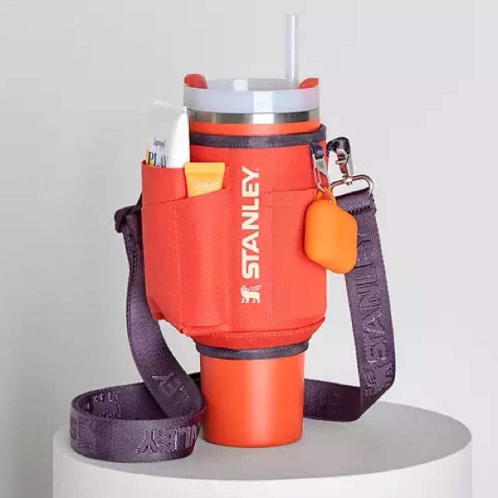 STANLEY All Day 40 oz. Quencher Carry-All in Tigerlily Plum NWB - Picture 7 of 10